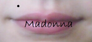 lip piercing, madonna